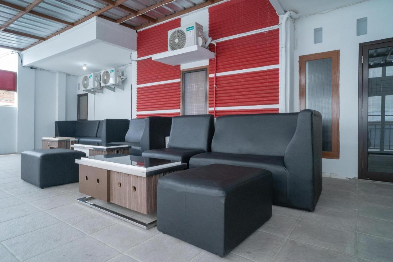 RedDoorz near Sarinah Dżakarta Zewnętrze zdjęcie