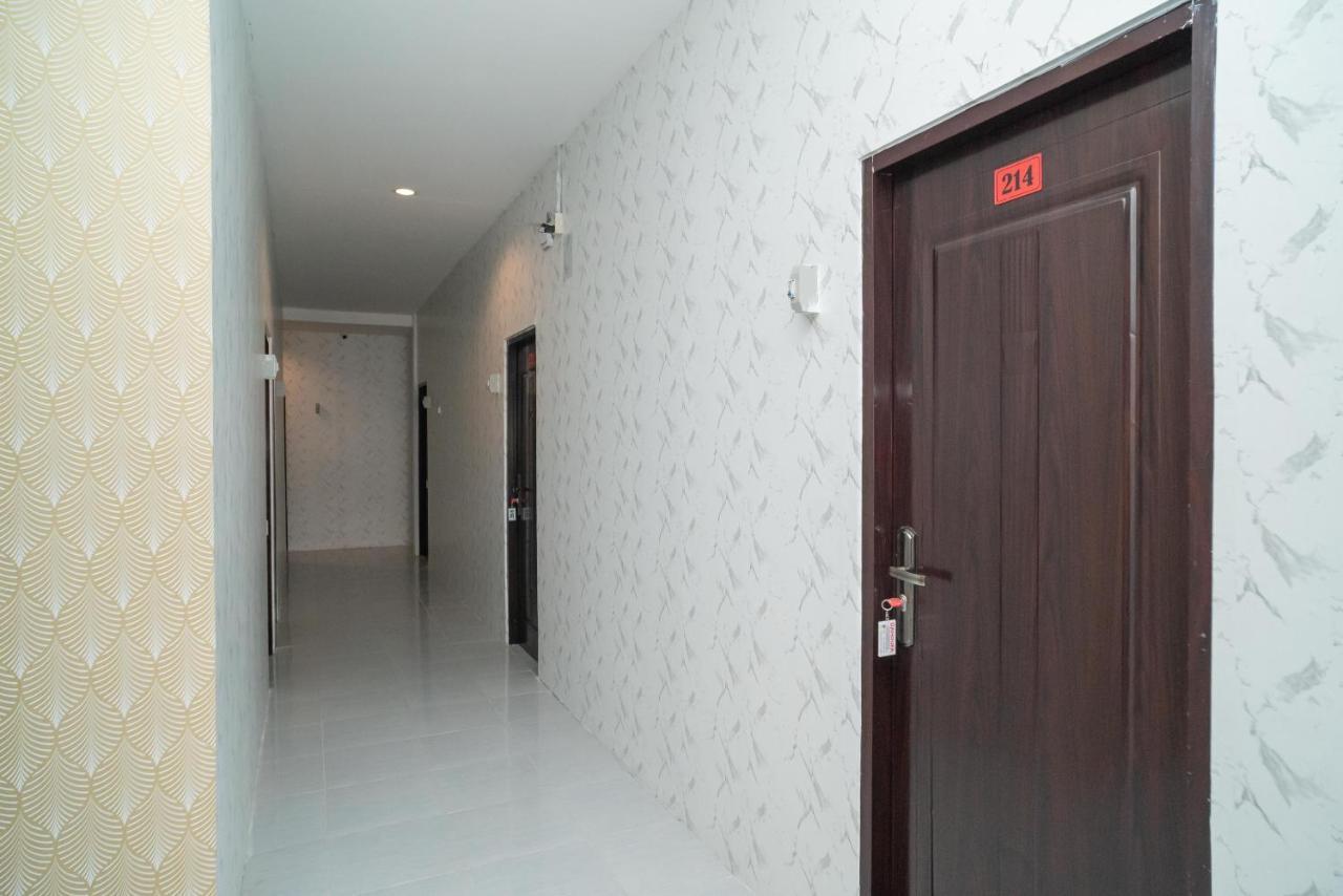 RedDoorz near Sarinah Dżakarta Zewnętrze zdjęcie